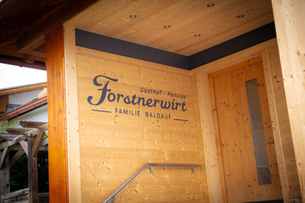 Forstnerwirt Wolfsberg Lavanttal Eingang (12)